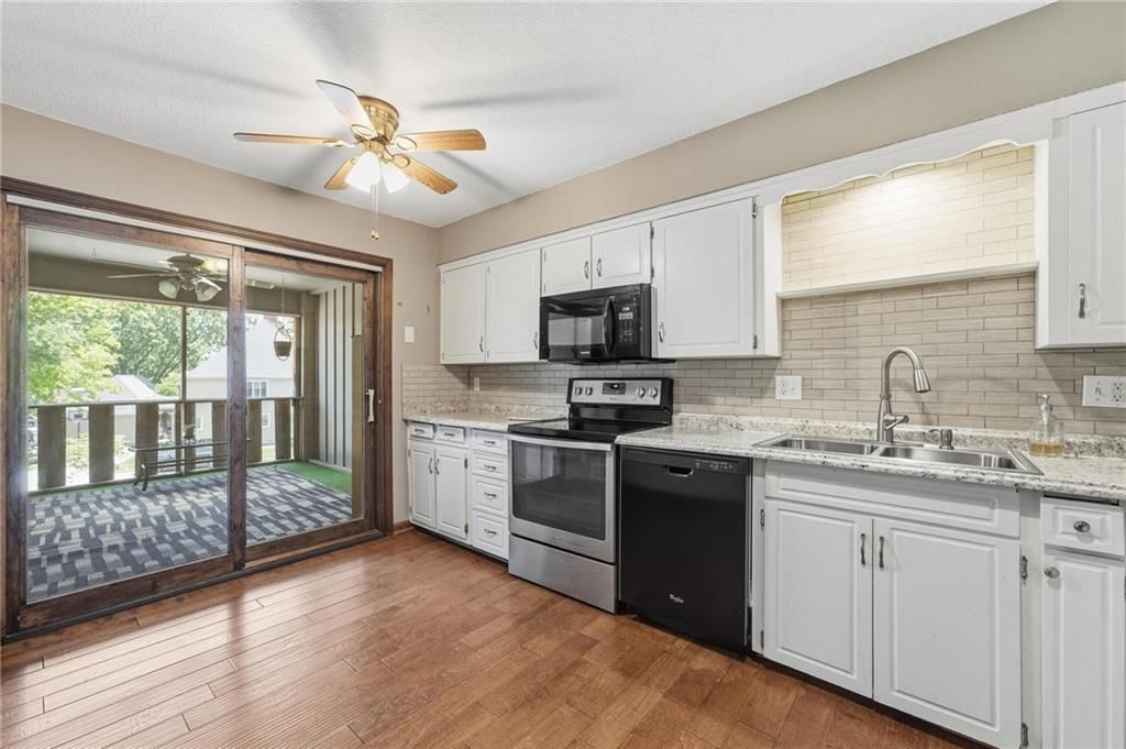 8399 Waukomis Drive — photo 11