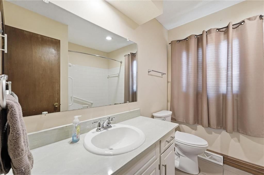 8399 Waukomis Drive — photo 13