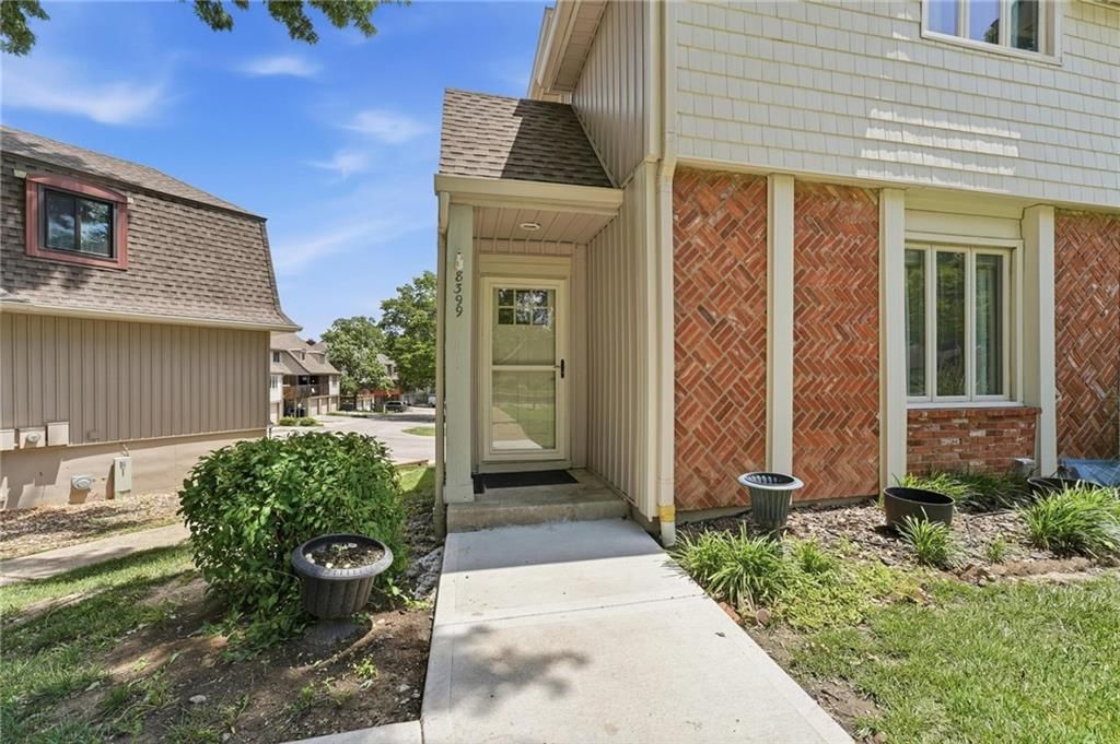 8399 Waukomis Drive — photo 28