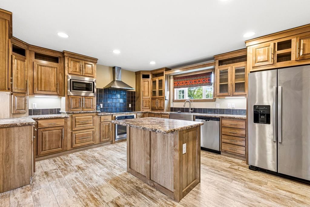 130 SE Sparta Road — photo 11