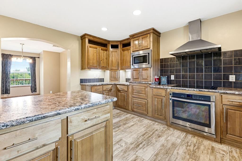 130 SE Sparta Road — photo 14