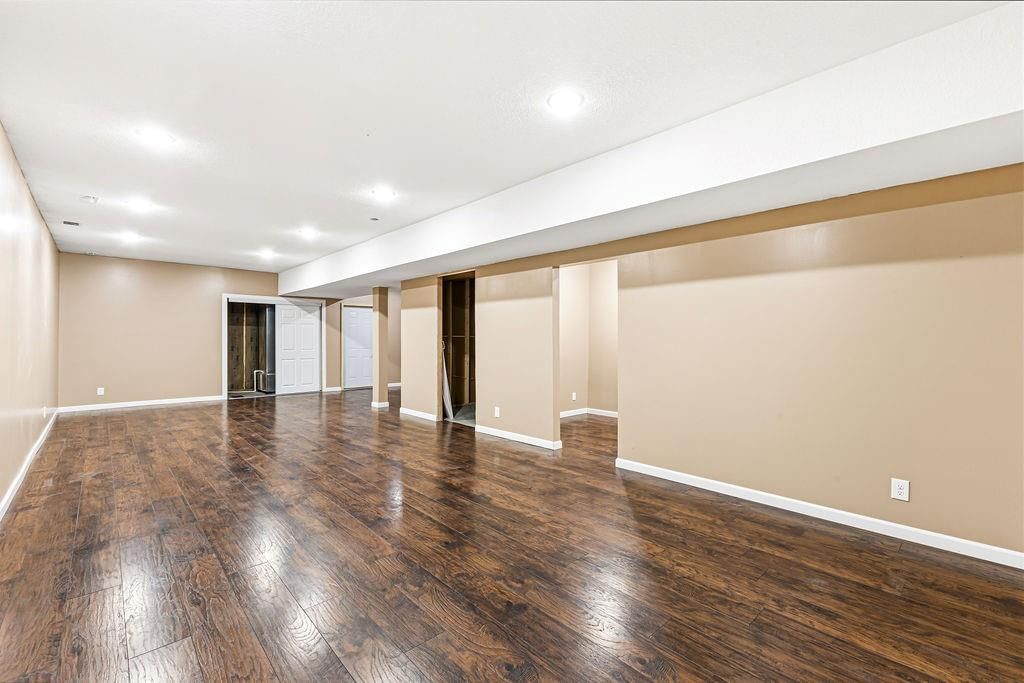 130 SE Sparta Road — photo 45
