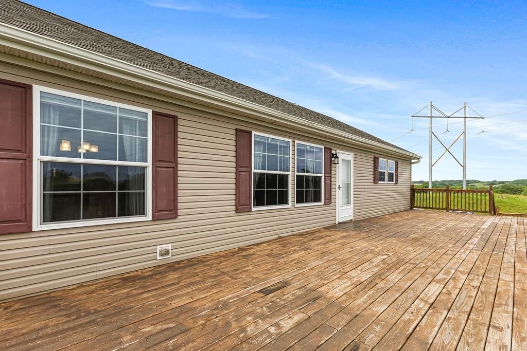130 SE Sparta Road — photo 51