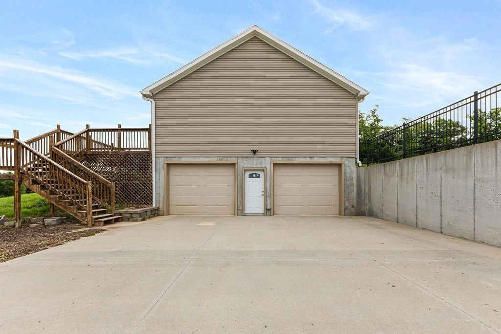 130 SE Sparta Road — photo 55