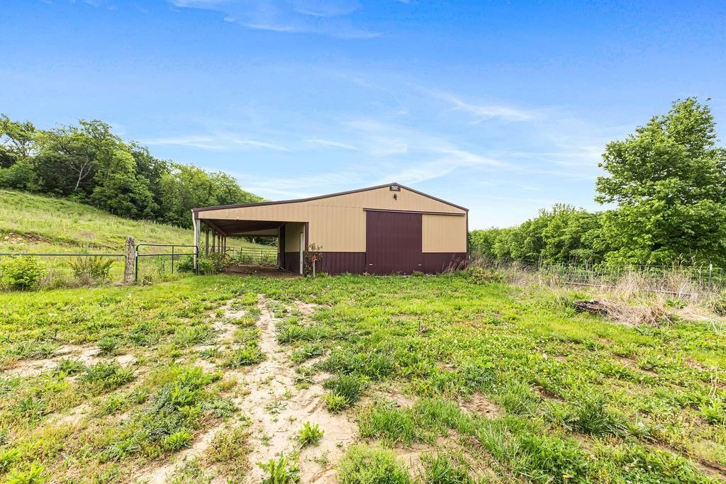 130 SE Sparta Road — photo 69