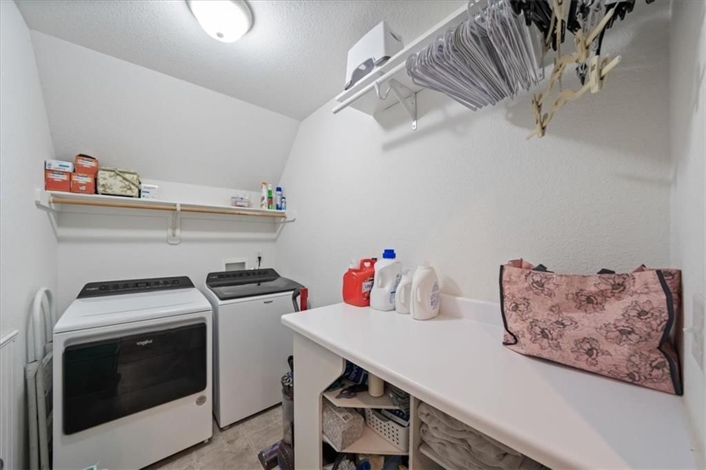 1000 Quartz Street — photo 12