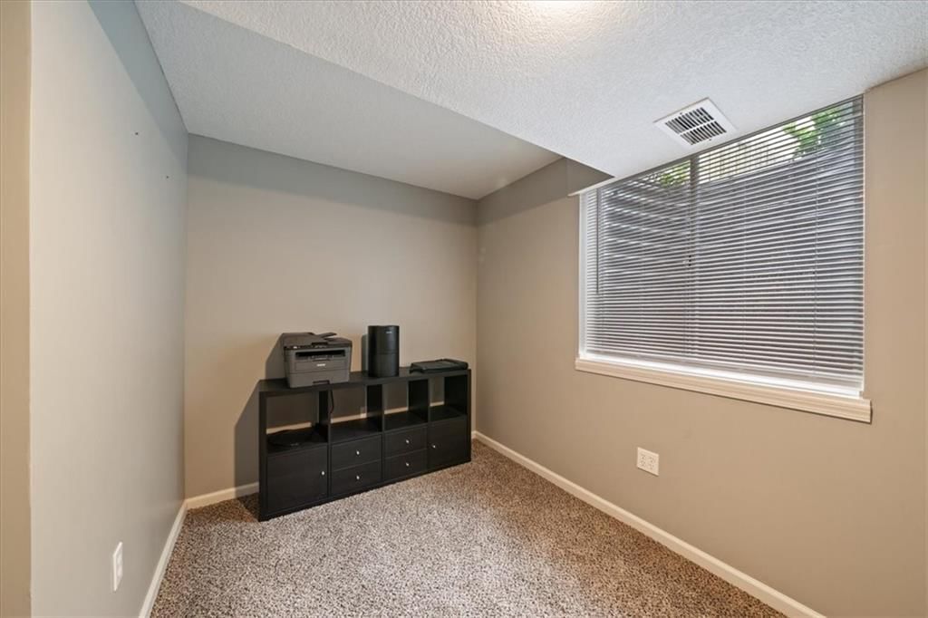 1000 Quartz Street — photo 24