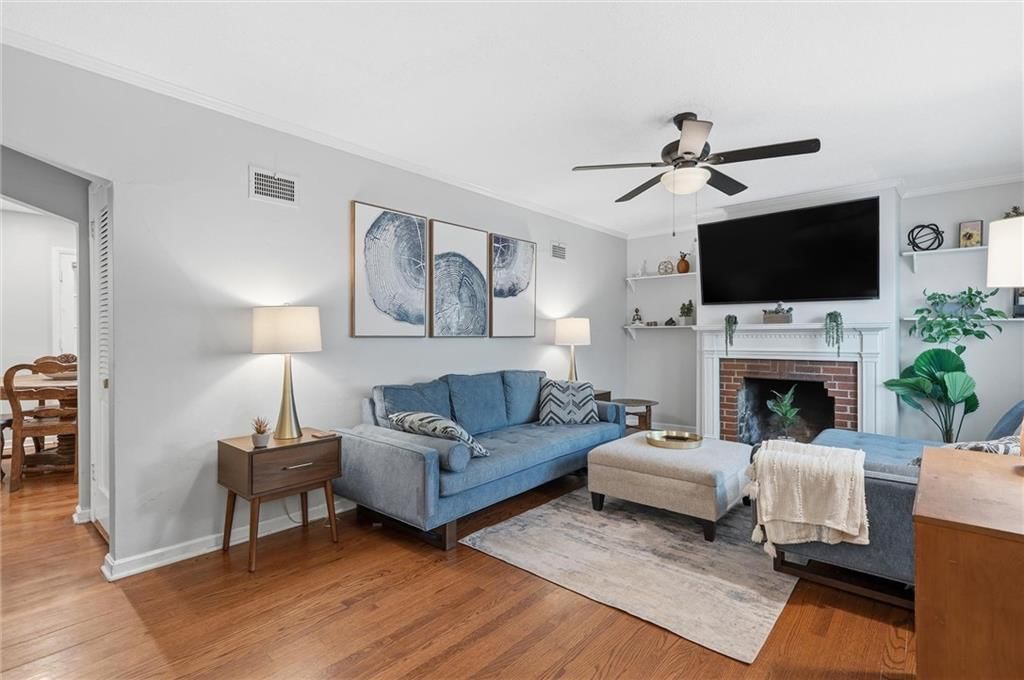 5440 Birch Street — photo 5