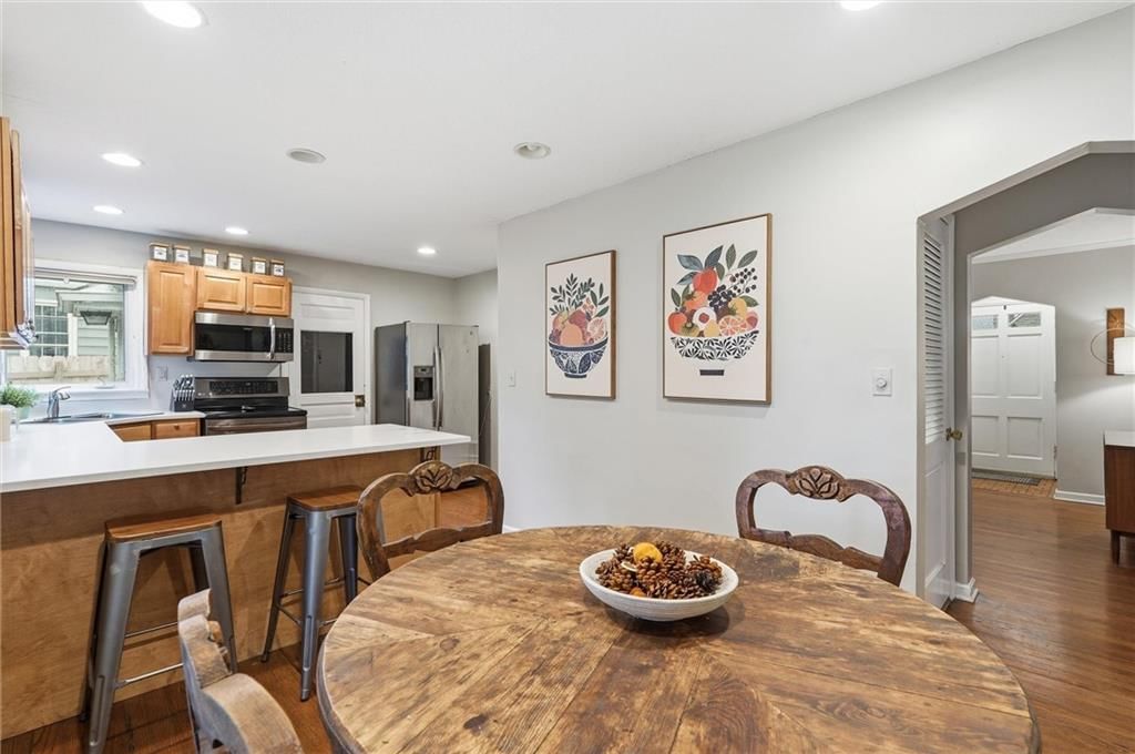 5440 Birch Street — photo 16