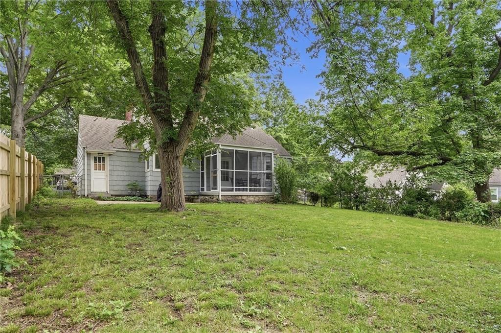 5440 Birch Street — photo 27
