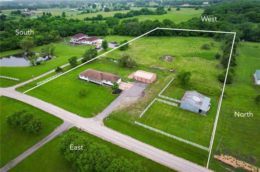 22922 Bedford Road — photo 2