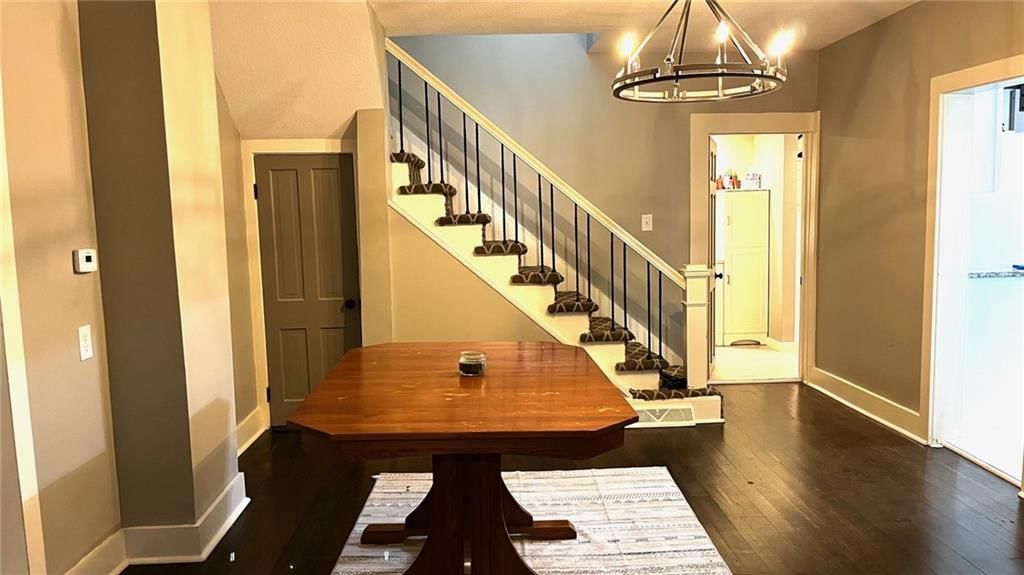117 S Elm Street — photo 6