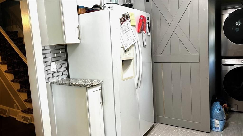 117 S Elm Street — photo 15