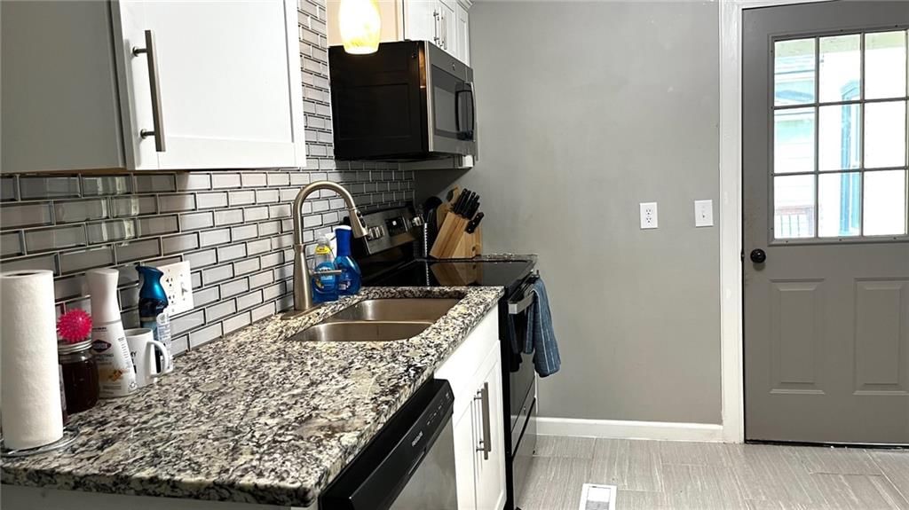 117 S Elm Street — photo 18