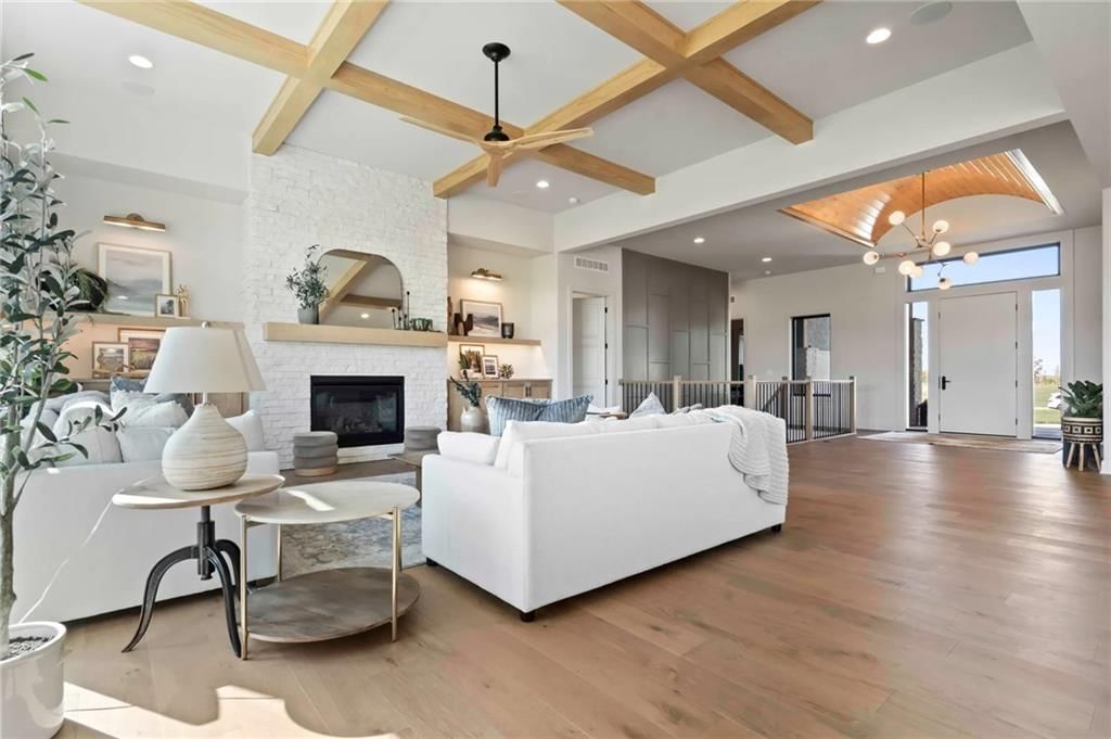 19103 Bella Terra Road — photo 7