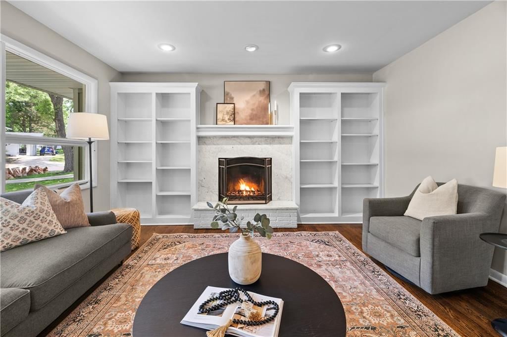 9237 Hardy Street — photo 7