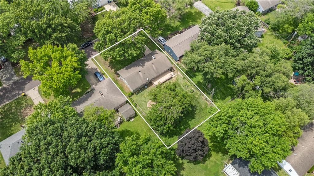 9237 Hardy Street — photo 42