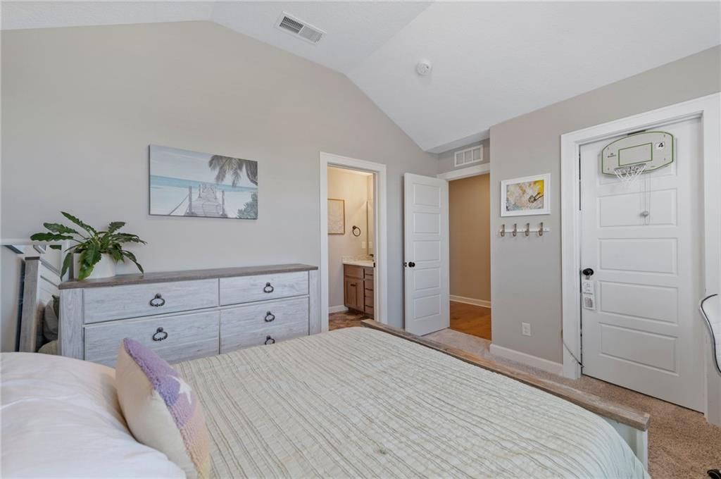 1505 SW Georgetown Drive — photo 33