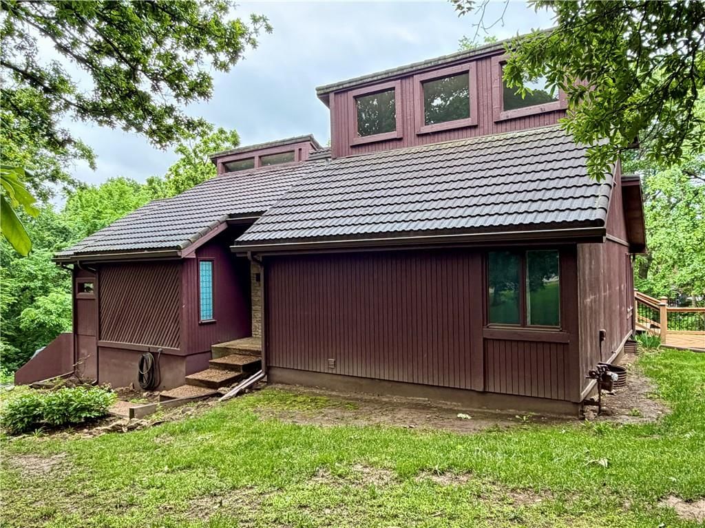 21101 Bittersweet Drive — photo 3