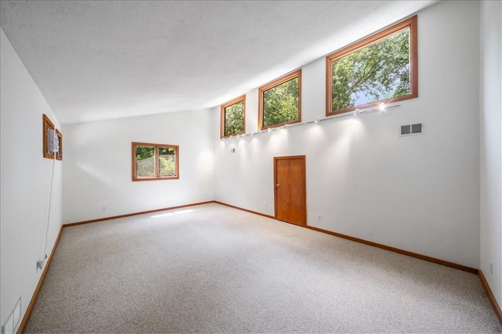 21101 Bittersweet Drive — photo 20