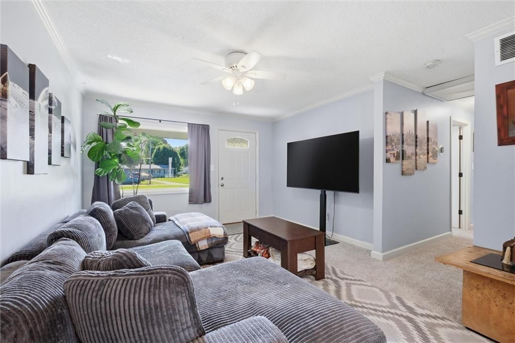 2426 S 51st Court — photo 5