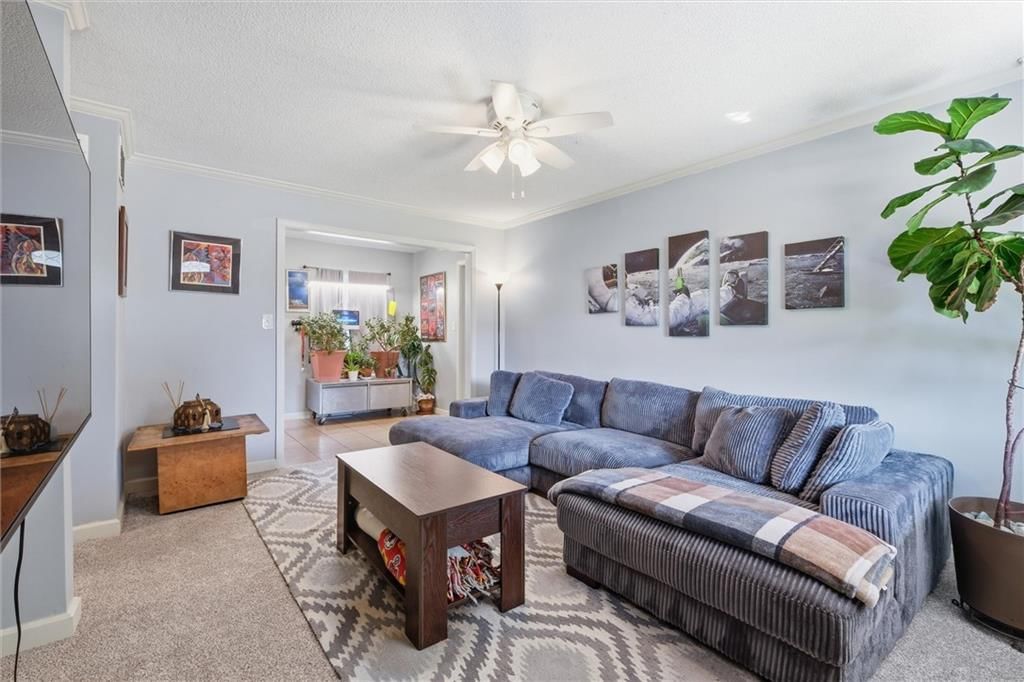 2426 S 51st Court — photo 6