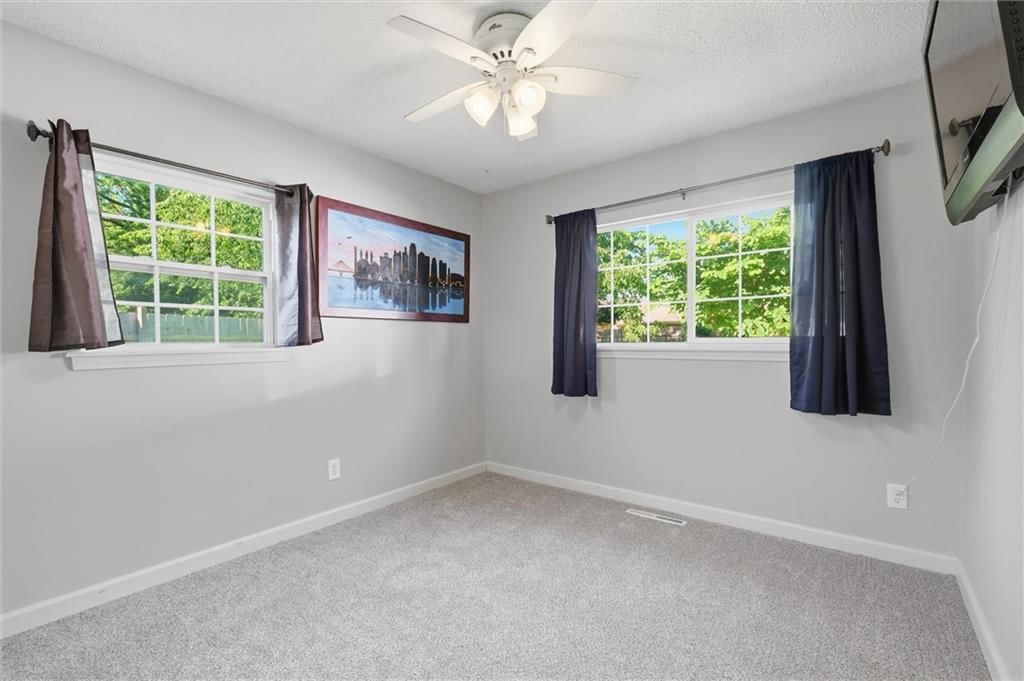 2426 S 51st Court — photo 17