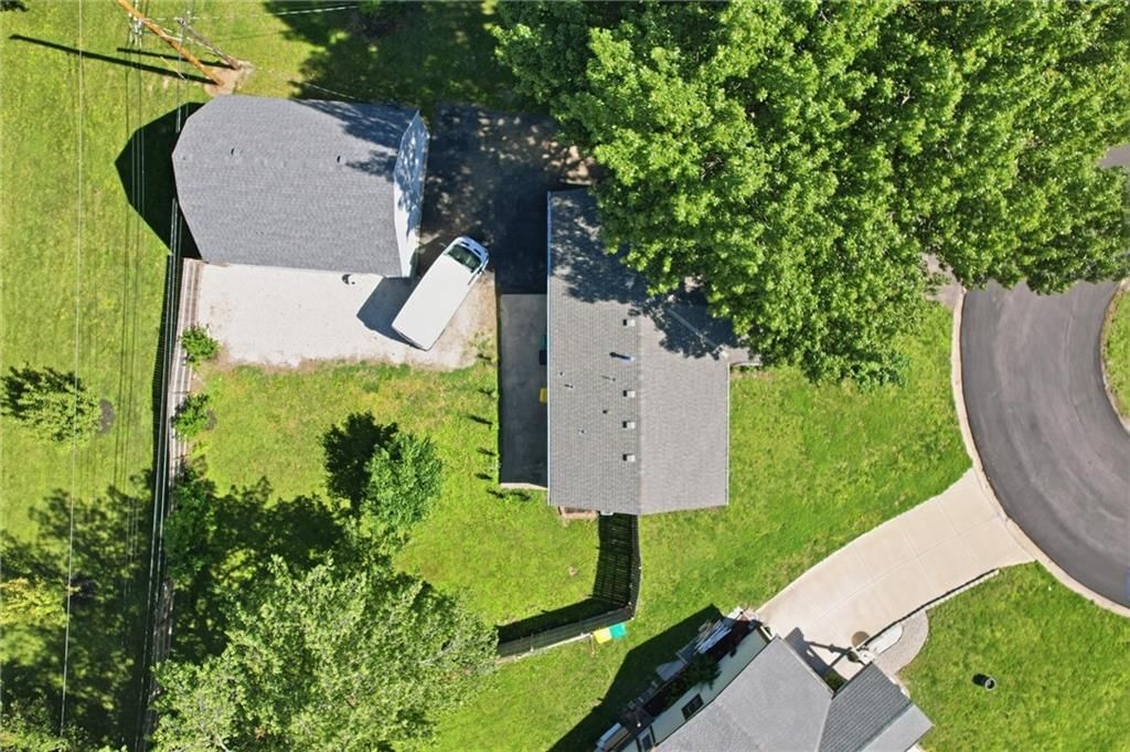 2426 S 51st Court — photo 33