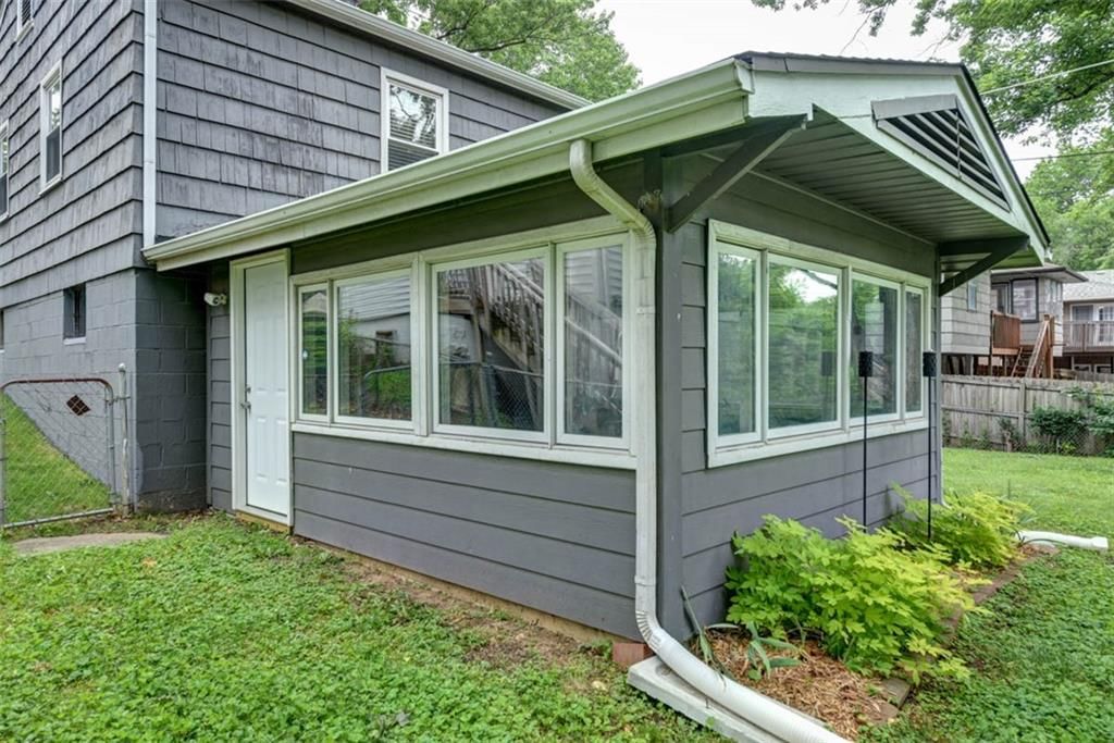 8357 Locust Street — photo 4