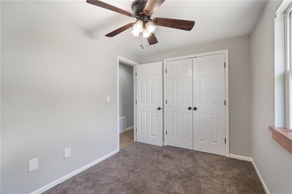 1719 Karlton Way — photo 15