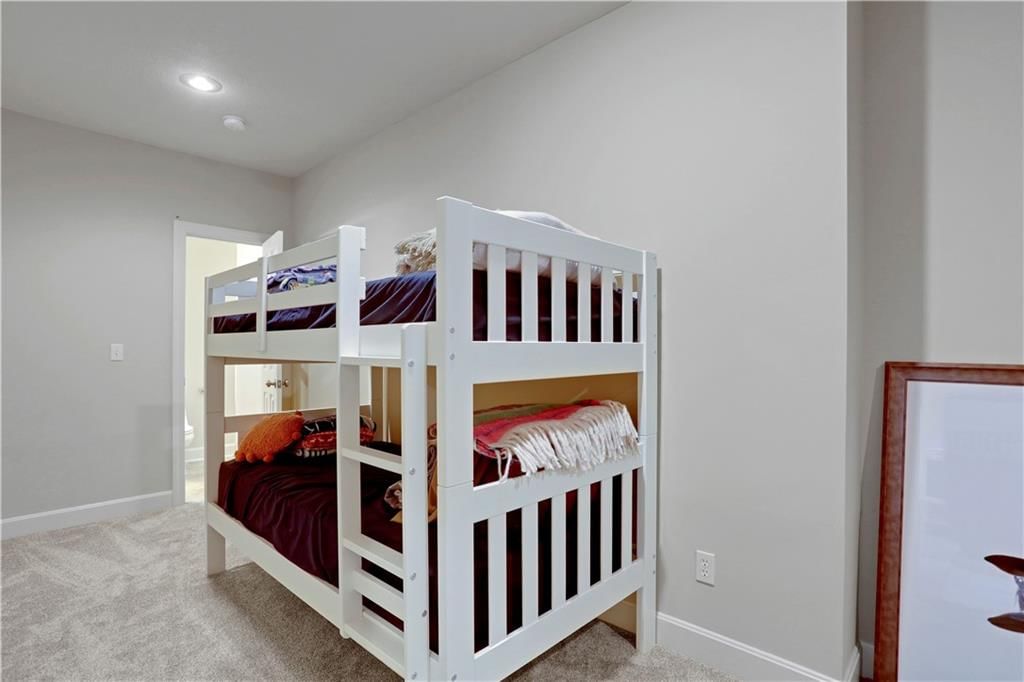14761 S Turnberry Street — photo 47