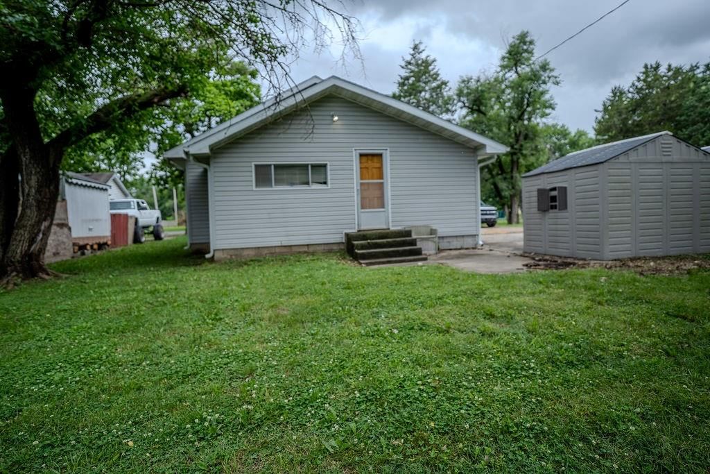 1205 E 6th Street — photo 38
