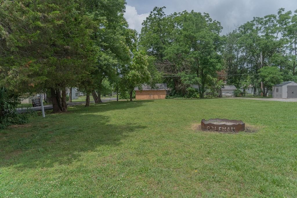 1205 E 6th Street — photo 39