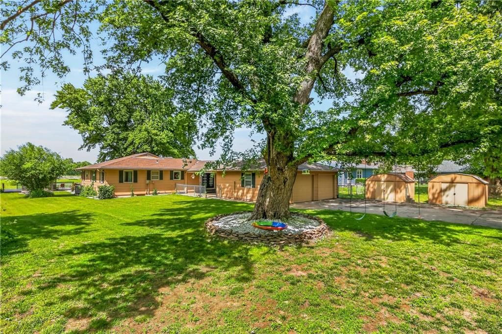 3807 SW Christie Terrace — photo 5