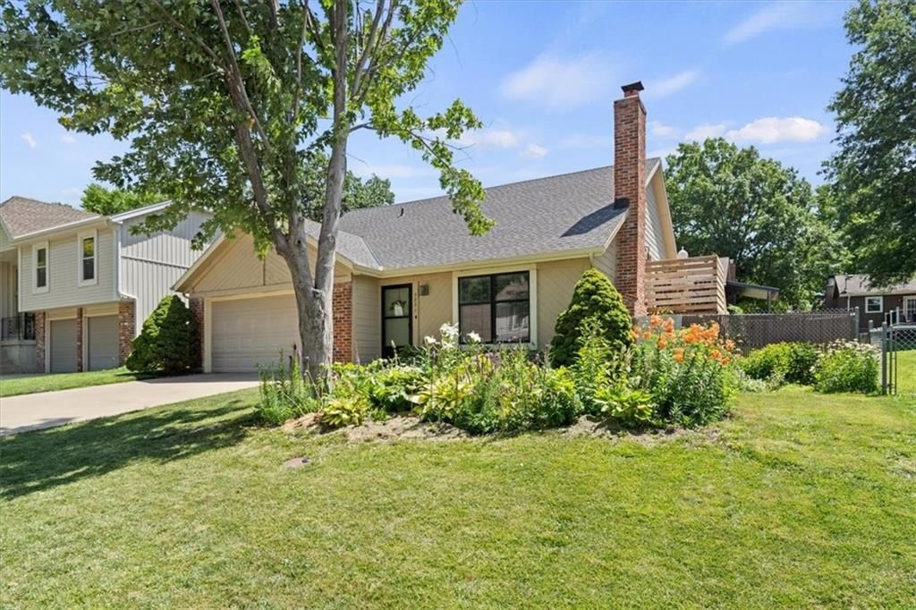 7231 Rene Street — photo 2