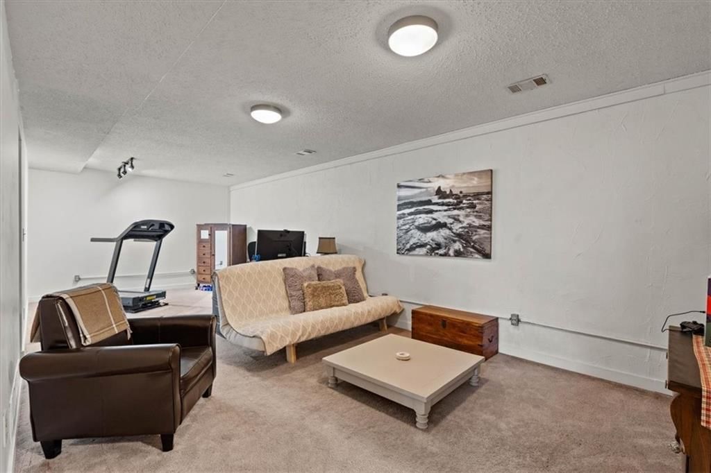 7231 Rene Street — photo 21