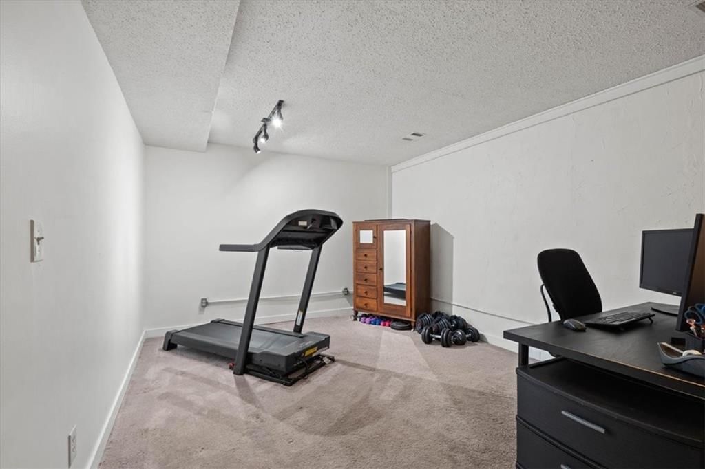 7231 Rene Street — photo 23