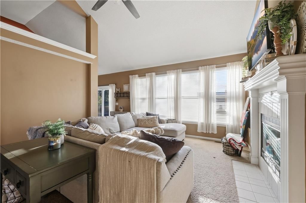 2304 NE SUMMERFIELD Drive — photo 4