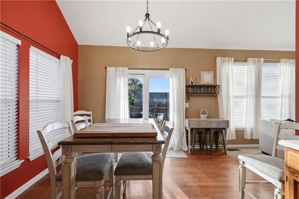 2304 NE SUMMERFIELD Drive — photo 10