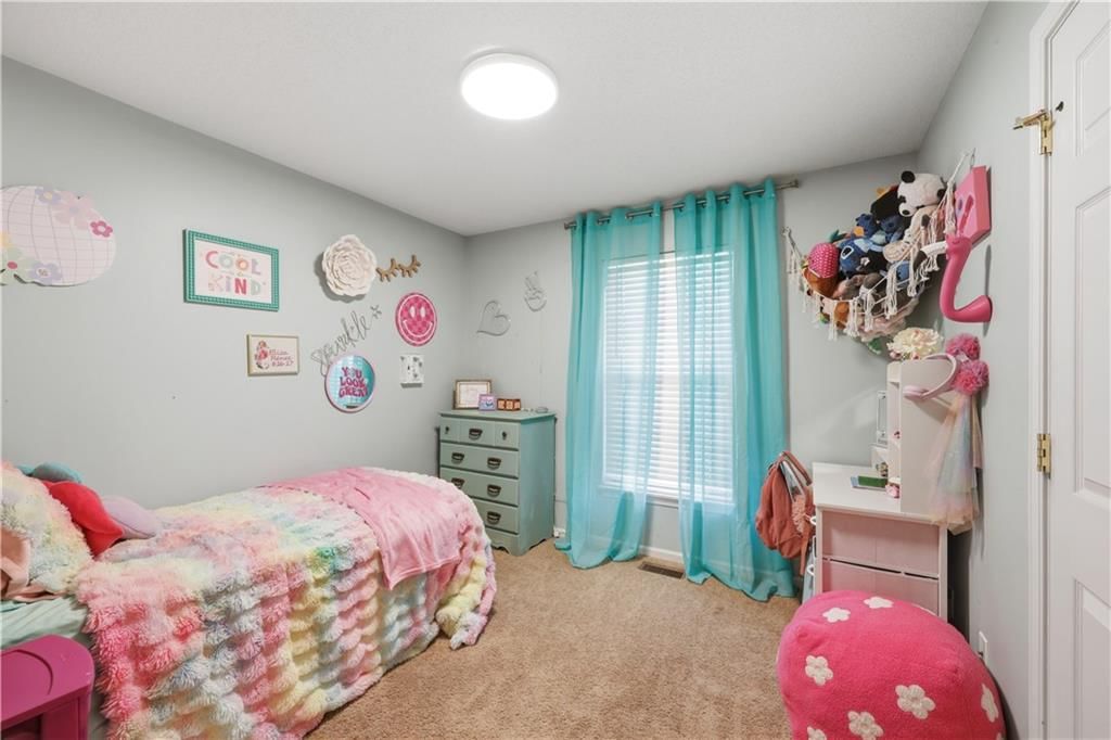 2304 NE SUMMERFIELD Drive — photo 17
