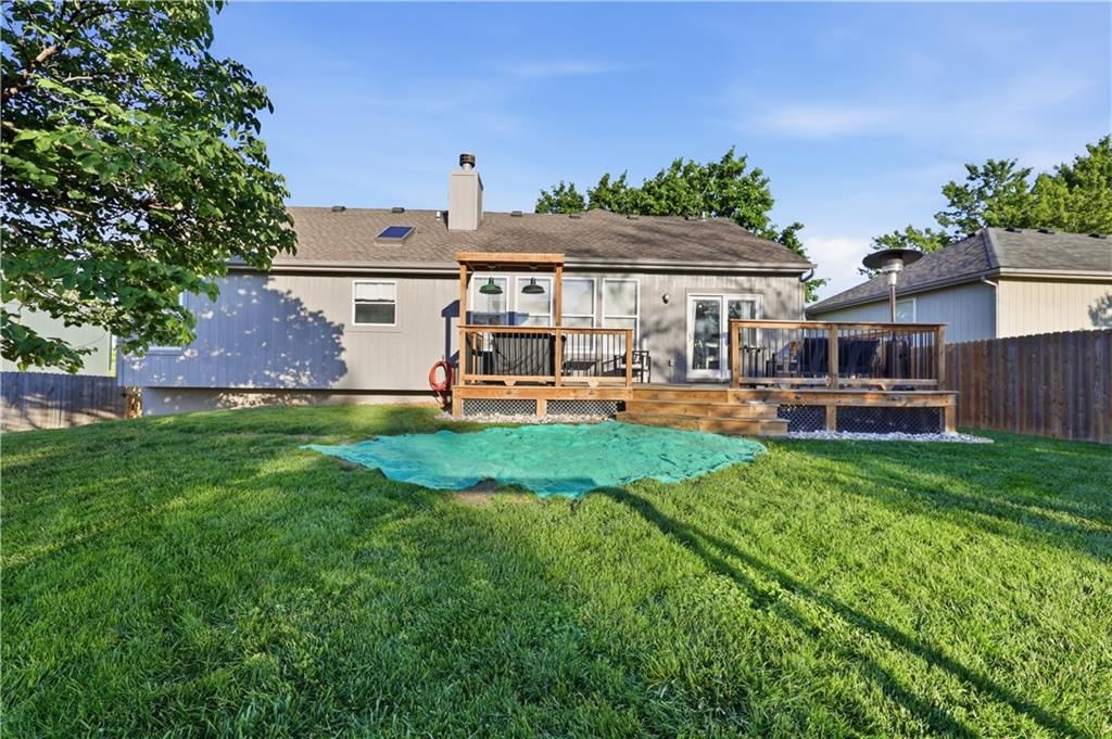 2304 NE SUMMERFIELD Drive — photo 29