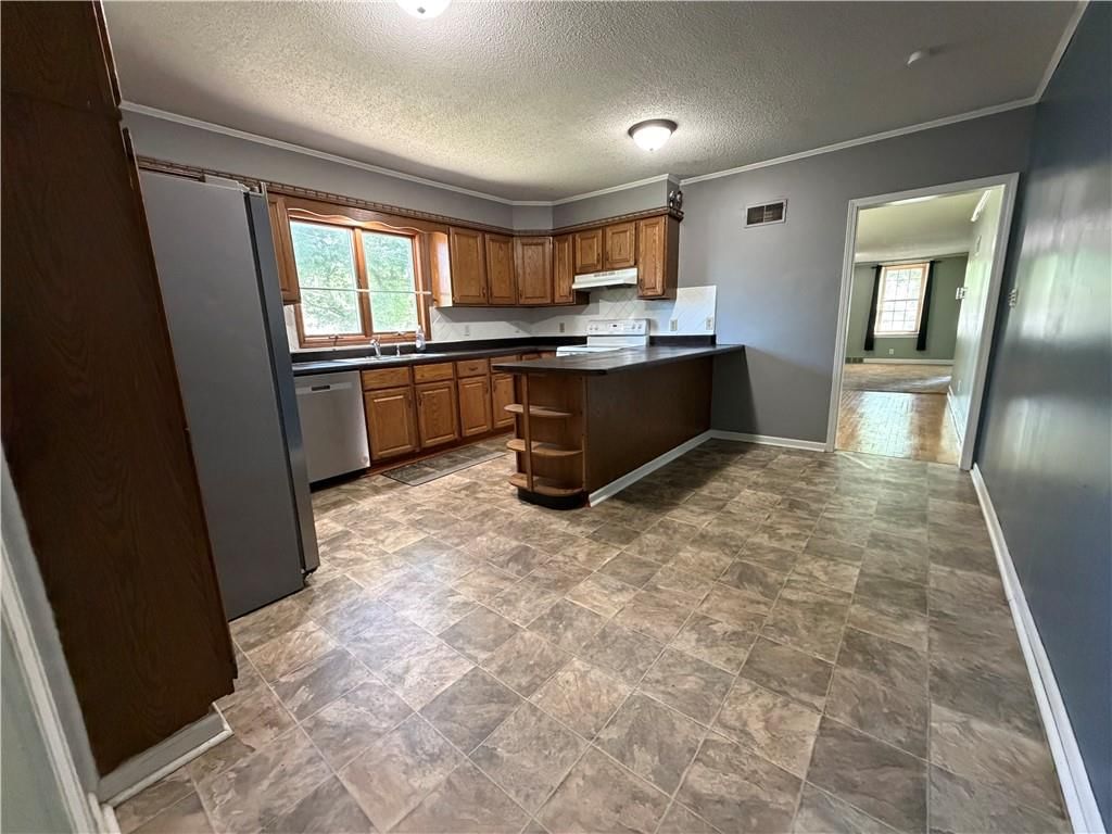 602 S 1st Street — photo 15