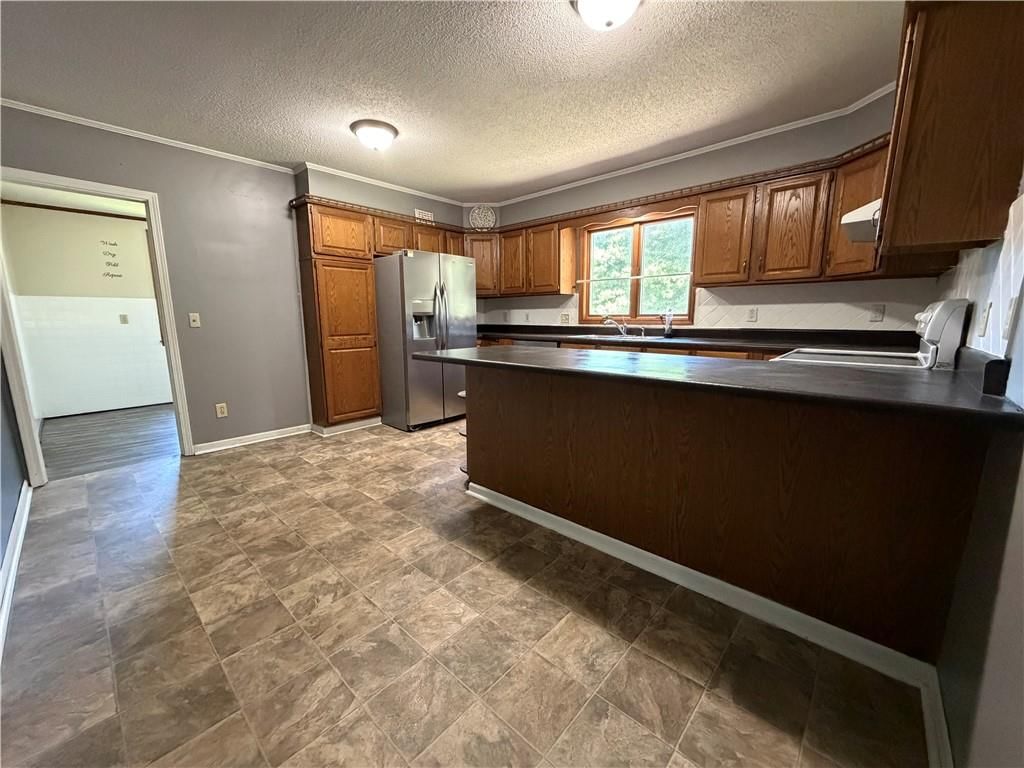 602 S 1st Street — photo 16