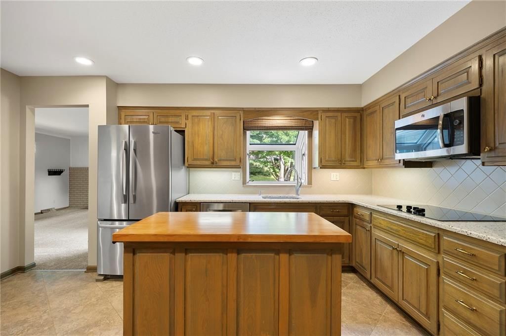 3635 N Main Street — photo 9