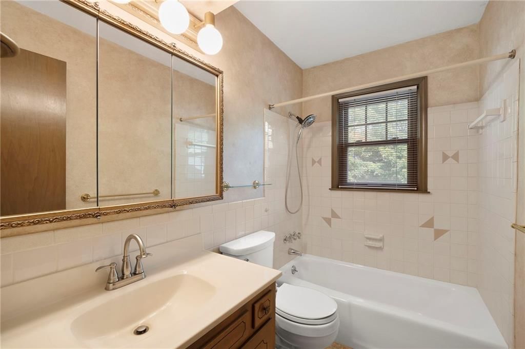 3635 N Main Street — photo 22