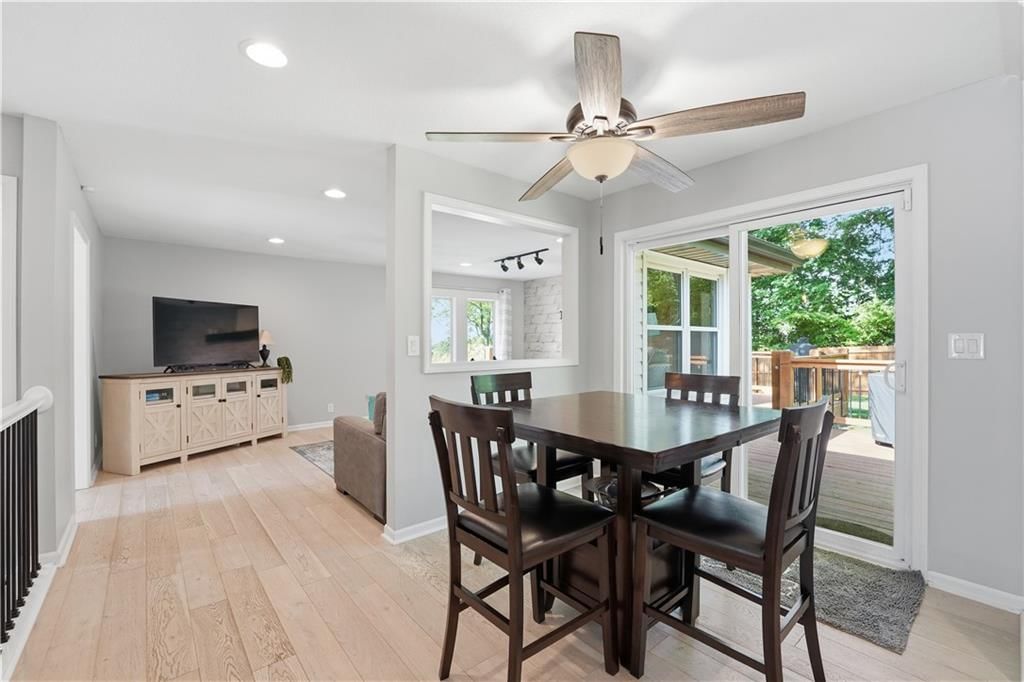 850 NW Valley Lane — photo 21