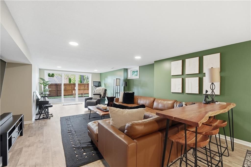 850 NW Valley Lane — photo 40