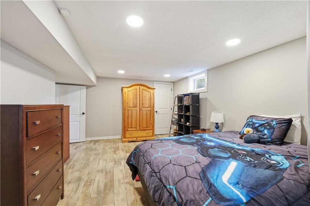 850 NW Valley Lane — photo 43