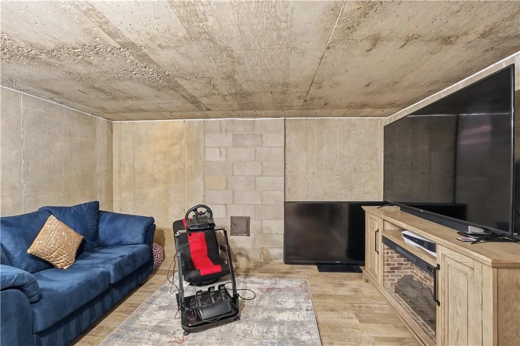 850 NW Valley Lane — photo 48