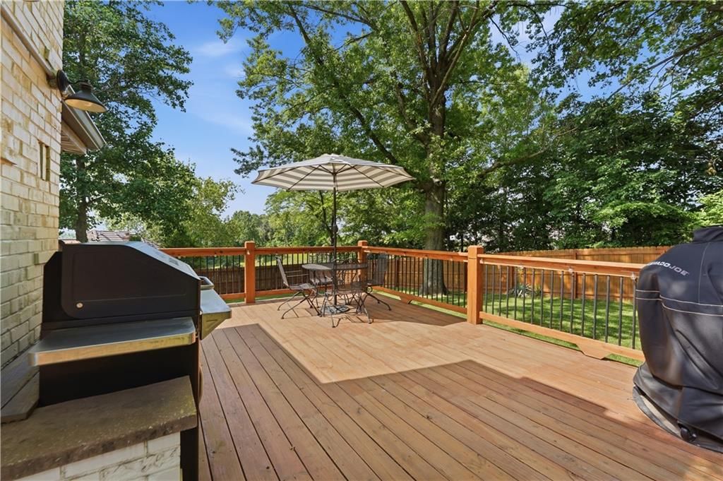850 NW Valley Lane — photo 52
